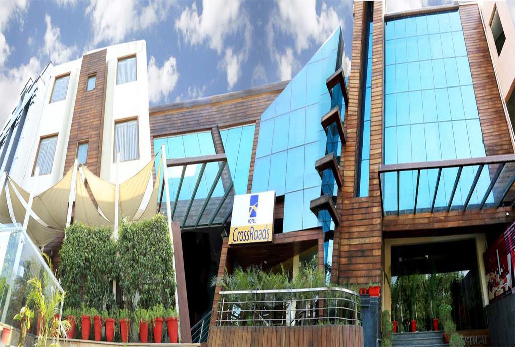 Crossroads Otel Gurgaon Dış mekan fotoğraf