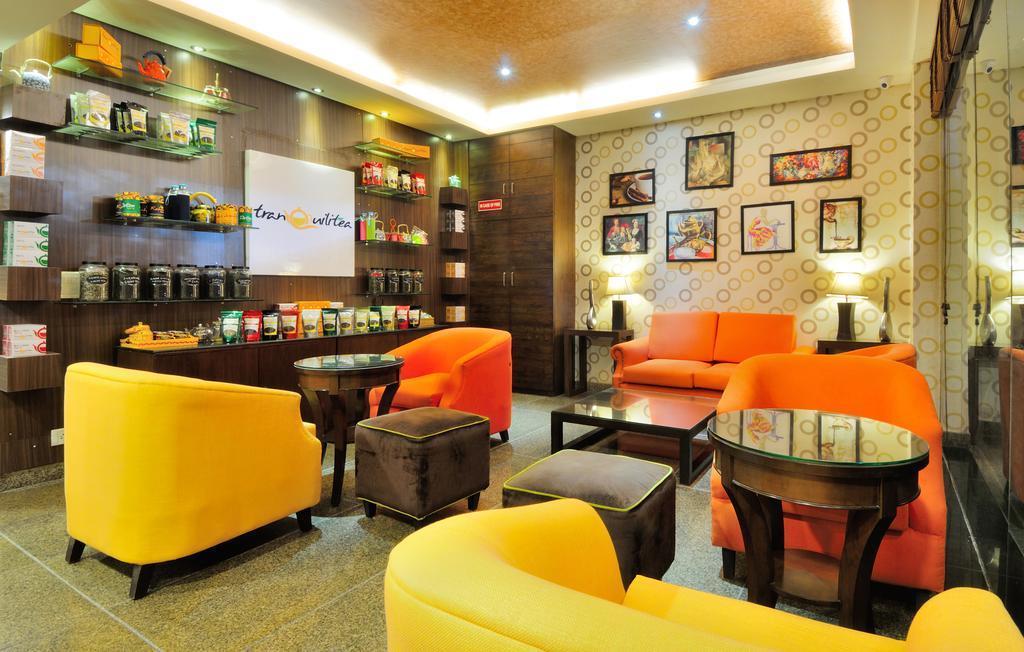 Crossroads Otel Gurgaon Dış mekan fotoğraf